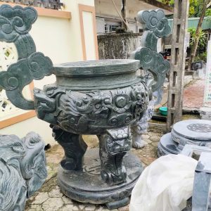 Bát Hương Đá Xanh Rêu Khảm Vàng